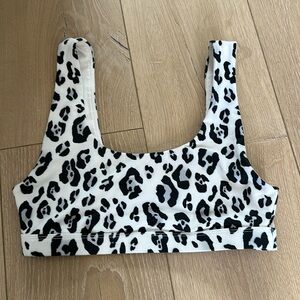 FABLETICS - White/Blue Leopard Print Sports Bra